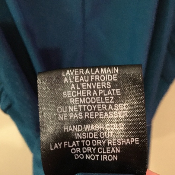 Elegant Teal Sleeveless Dress - Picture 5 of 6